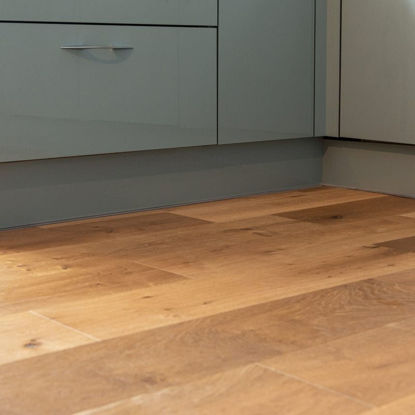 Picture of Vital Engineered Oak Smoked Brushed and  UV Oiled Rustic Oak 190mm VT3
