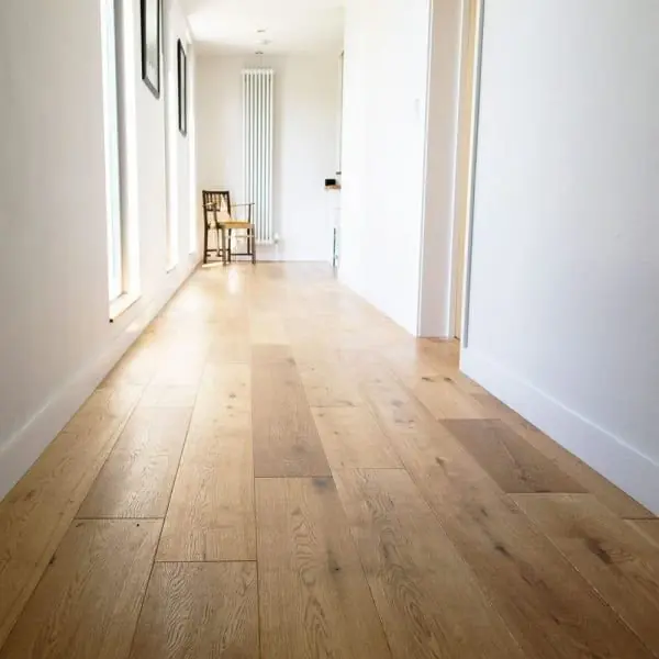 Augustus Engineered Oak Rustic Brushed & Oiled VE14 Augustus Engineered Oak Rustic Brushed & Oiled VE14